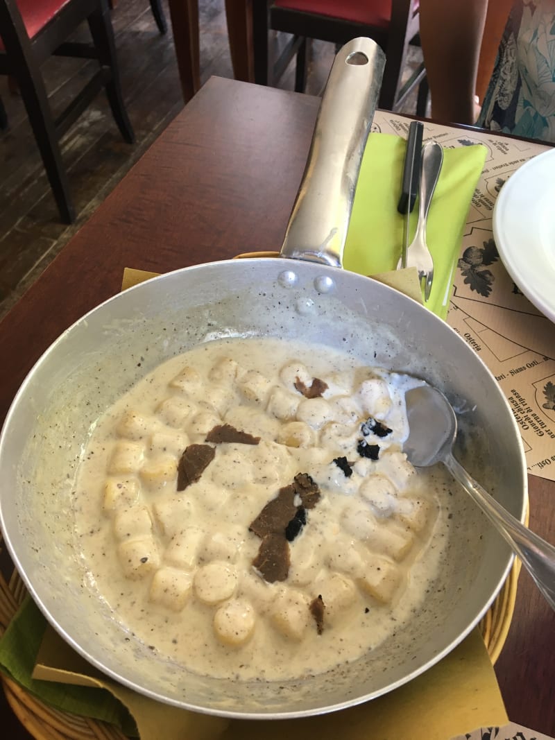 Gnocchi di patate al tartufo - La Ghianda, Sansepolcro