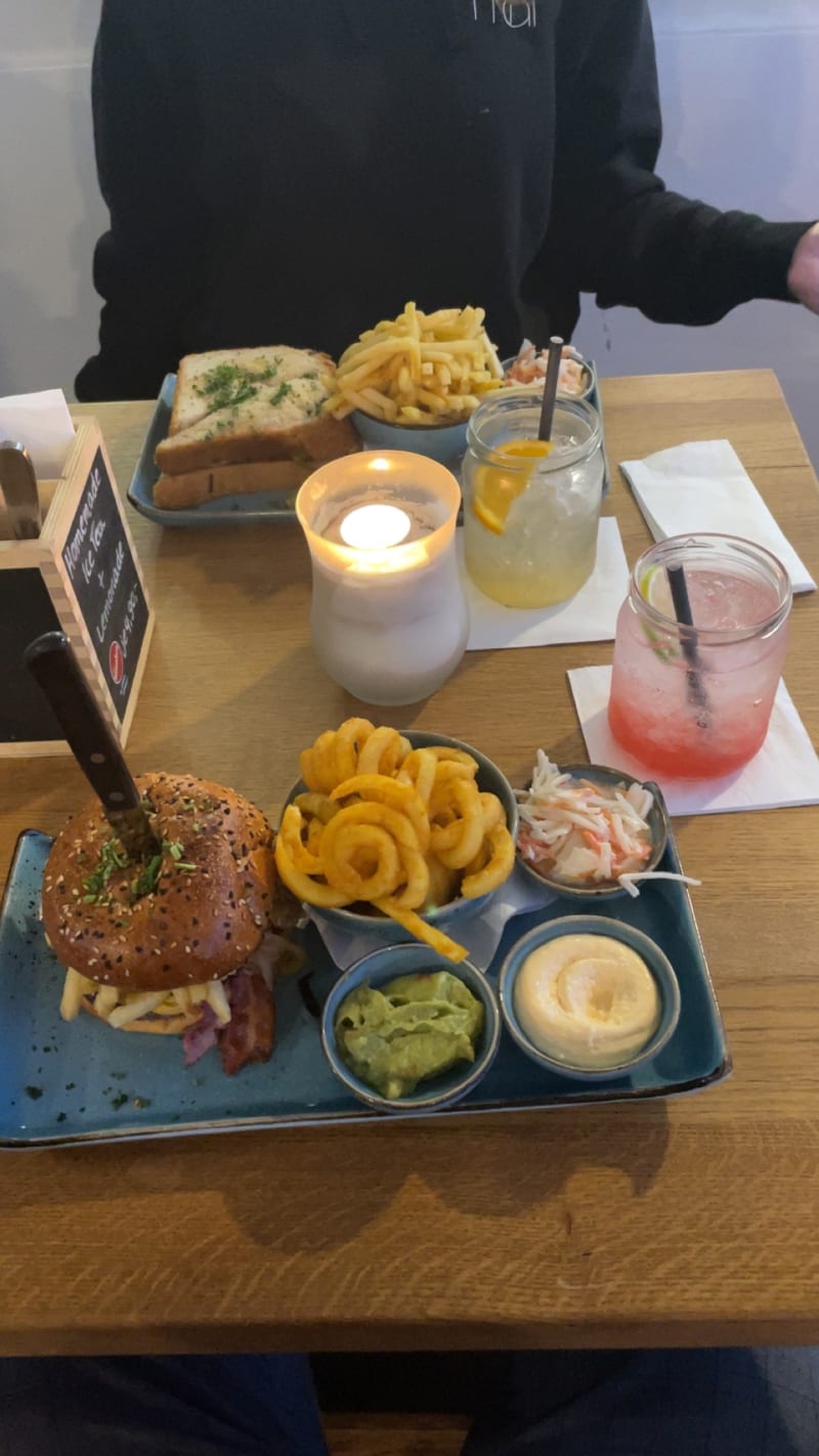 Chillers Bar & Restaurant Bochum in Bochum Restaurant Reviews, Menu