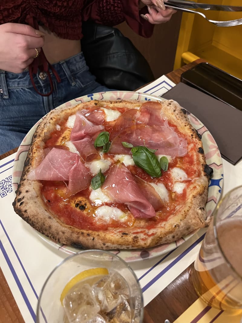 Lievità Sottocorno - Pizzeria Gourmet, Milan