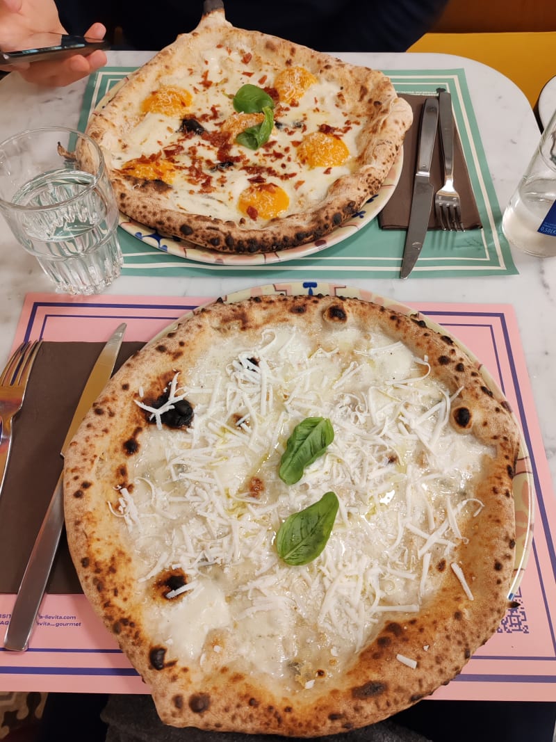 Lievità Sottocorno - Pizzeria Gourmet, Milan