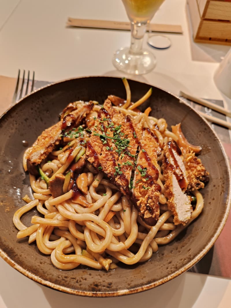 Restaurante Udon Burgos en Burgos Menú 2023, opiniones, precios y