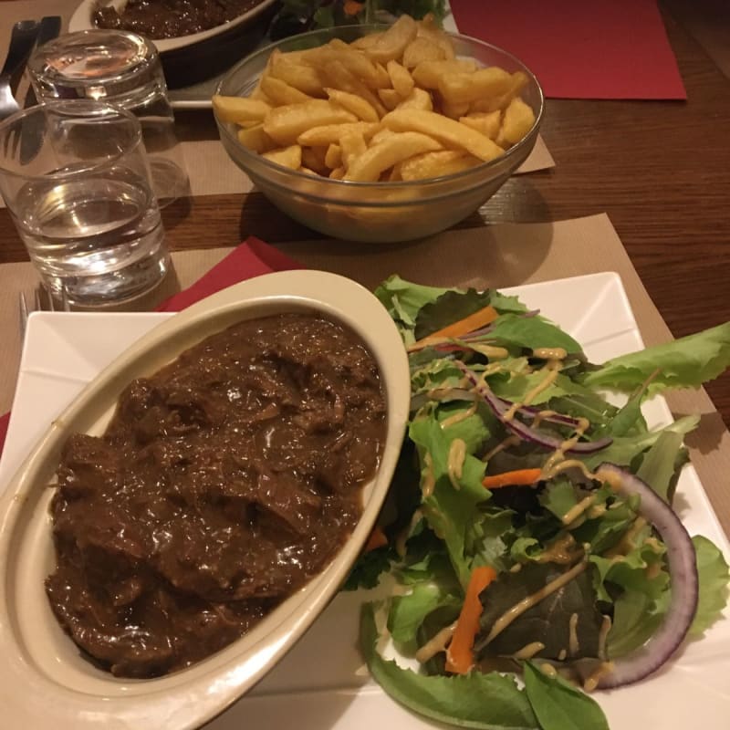 LE CHAT QUI FUME, Lille - Flandre - Menu, Prix, Restaurant Avis &  Réservations - Tripadvisor