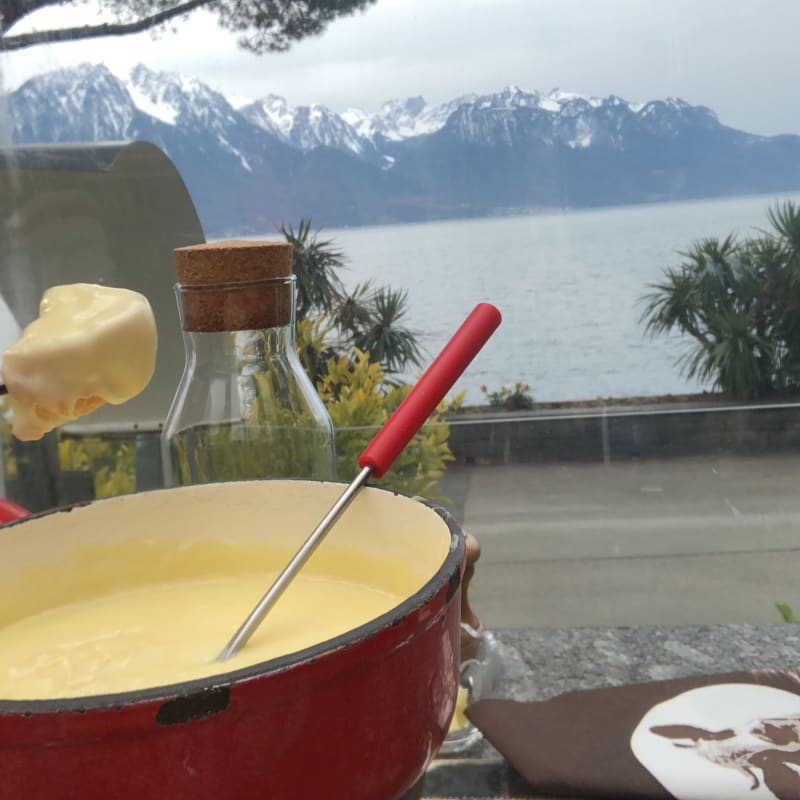 Fondue  - Le Tube à Fondues - Mona, Montreux