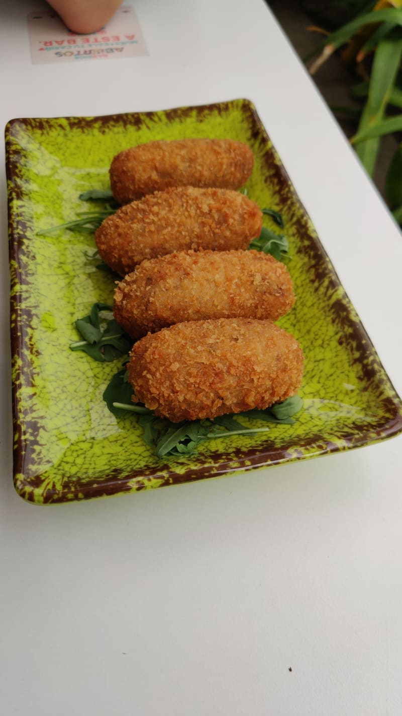 Croquetas De Jamon - Goja Rooftop Experience - Hotel Renaissance Barcelona, Barcelona