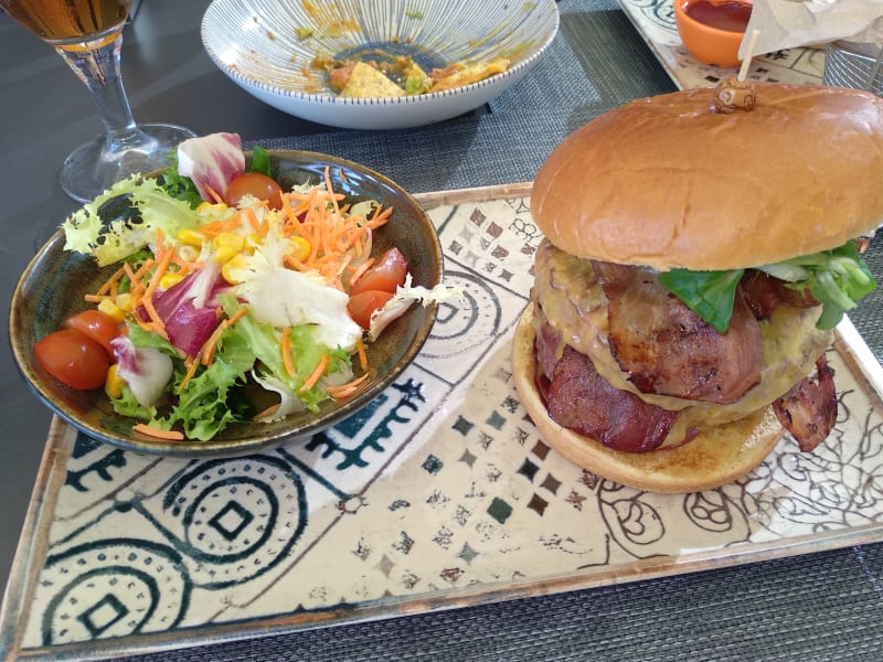 Moana Poké Bar (Lomas de Cabo Roig)