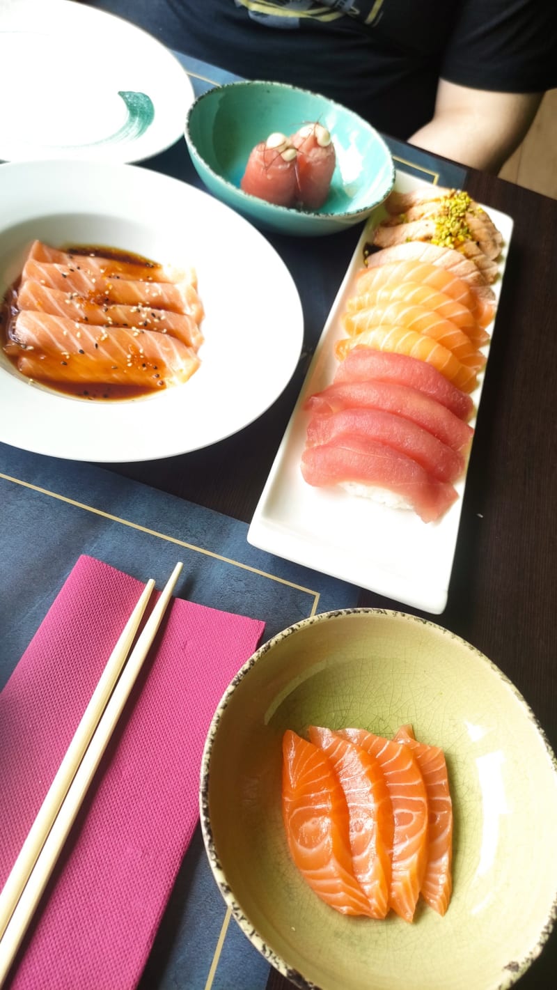 Mana Sushi＆Japanese, Rome