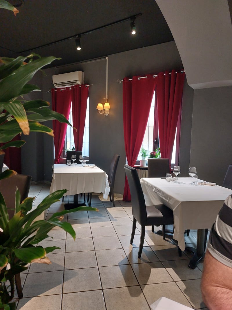 Loyal Restaurant, Legnano