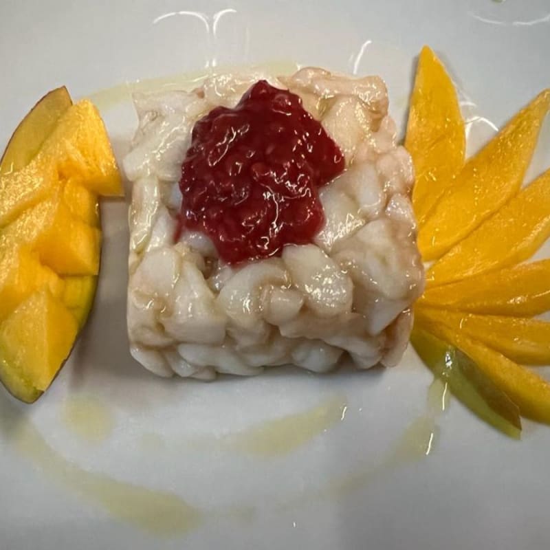 Variazione rispetto al menù, dove è pensata con li tonno, un’idea originale. - Casa Pellico, Saluzzo