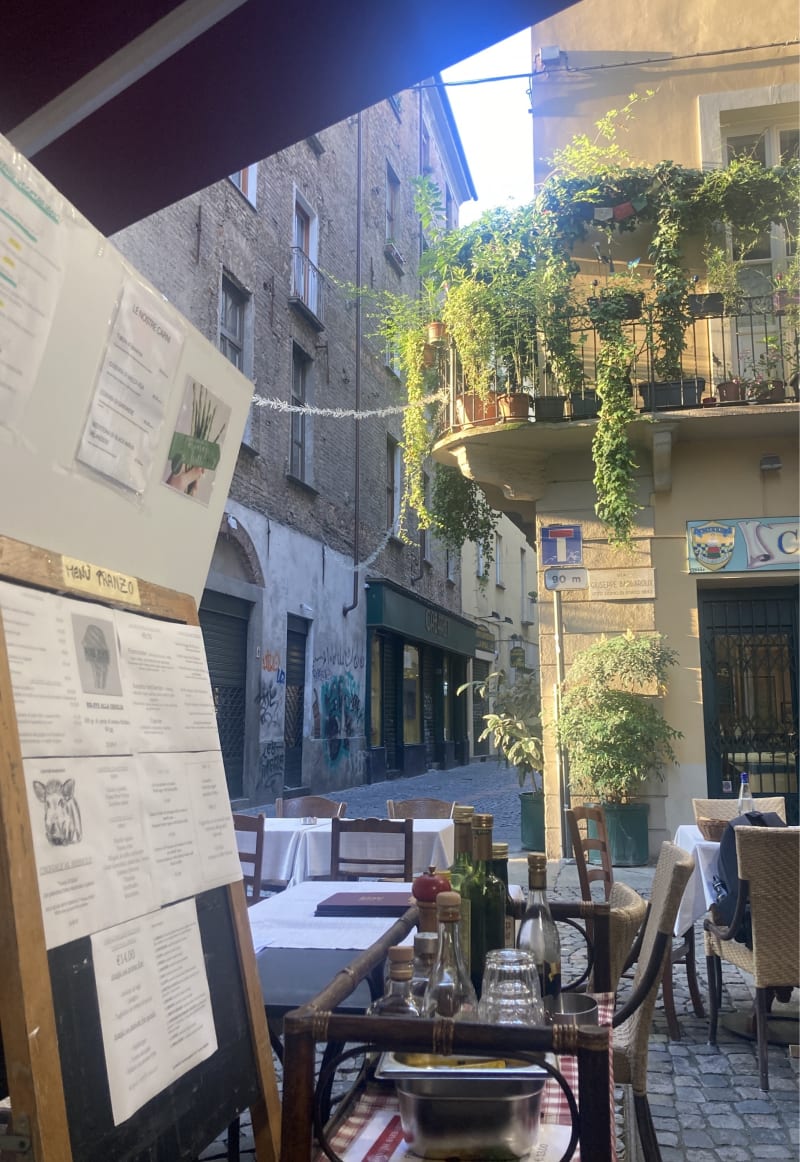 Cantine Barbaroux, Turin