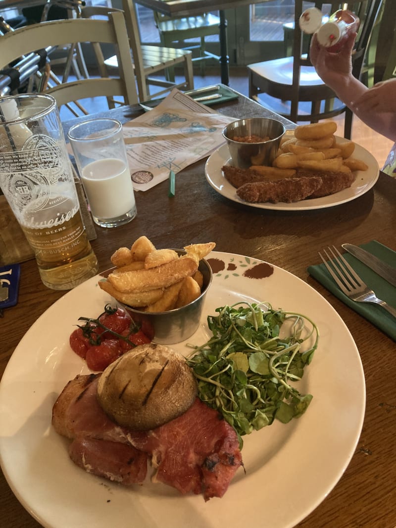 Restaurant Alton Towers Resort The Crooked Spoon à StokeonTrent