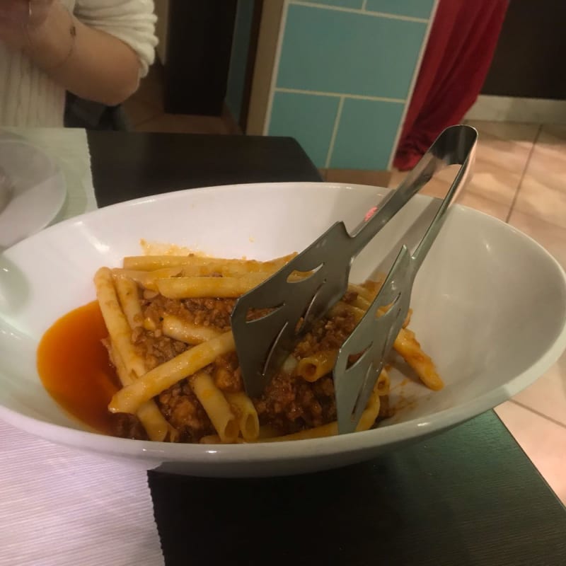 Ziti al ragù di costine - Tiffany, Turin