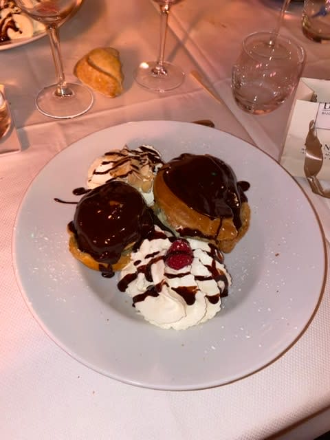 Profiteroles  - Les Ecuries de la Tour, Mondonville