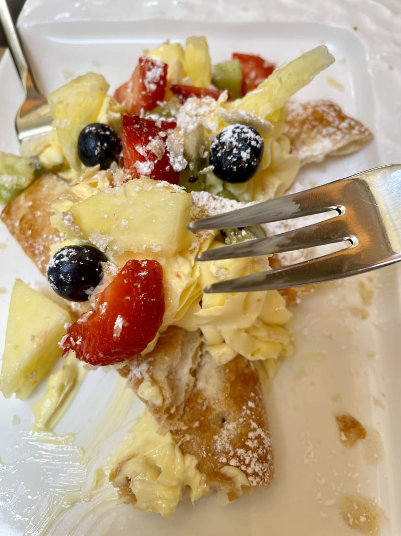 Millefoglie sconposta - Ristorante il Cantinone, Peschiera Del Garda