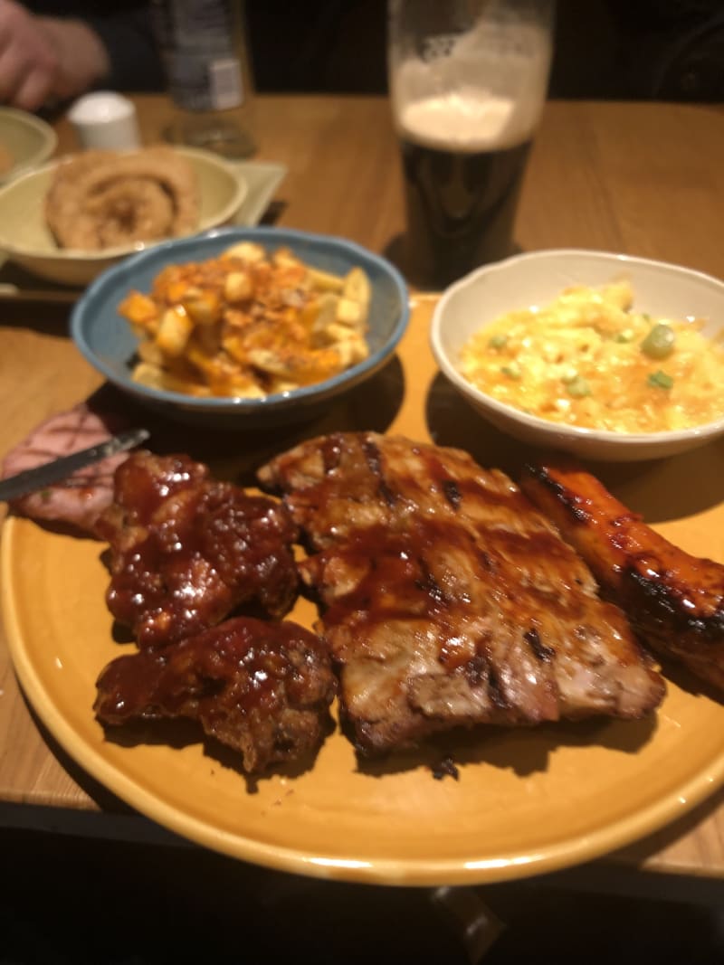 Harvester Horse & Groom Sidcup a Sidcup Menu, prezzi, immagini