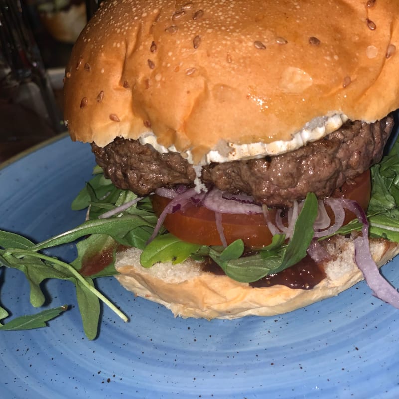 The creamy of the goat cheese and the chutney makes it a great butger - Bistro Burger Montorgueil, Paris