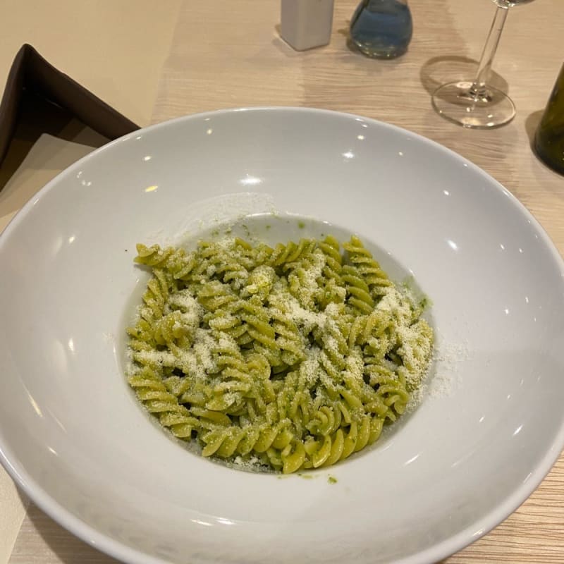 Very good that they had the gluten free pasta but unfortunately the sauce was too liquid. Could’ve been better. For a pesto genovese I expected more. - La Corte, Genoa