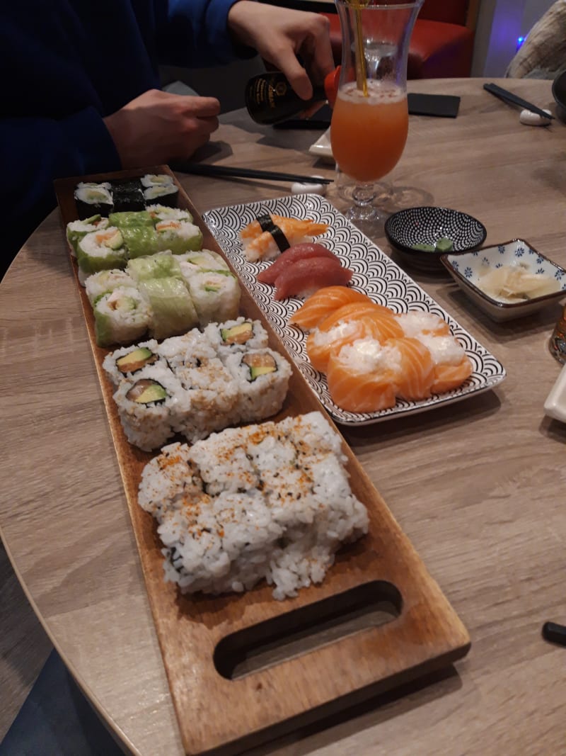 J Sushi, Rouen