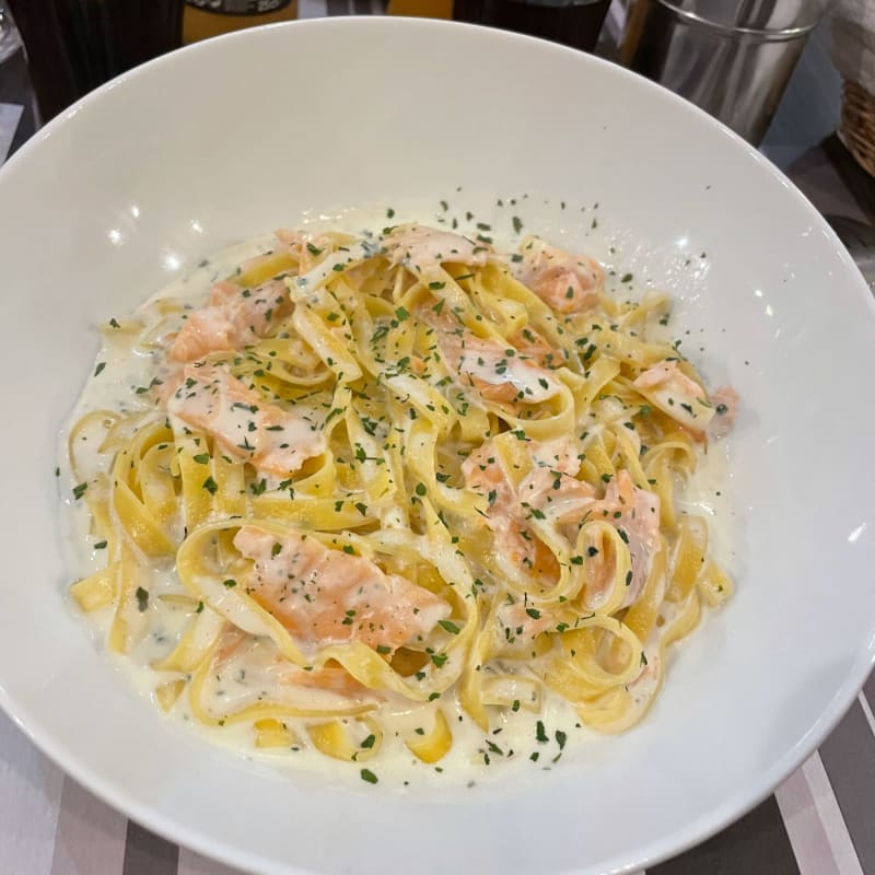 Tagliatelle Saumon - Santa Maria, Vitry-sur-Seine