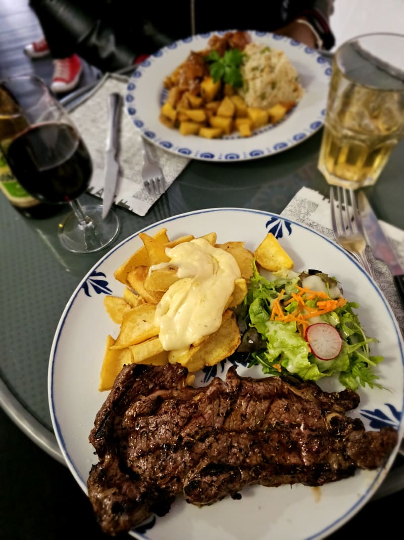 Le Bistro de Longchamp, Paris