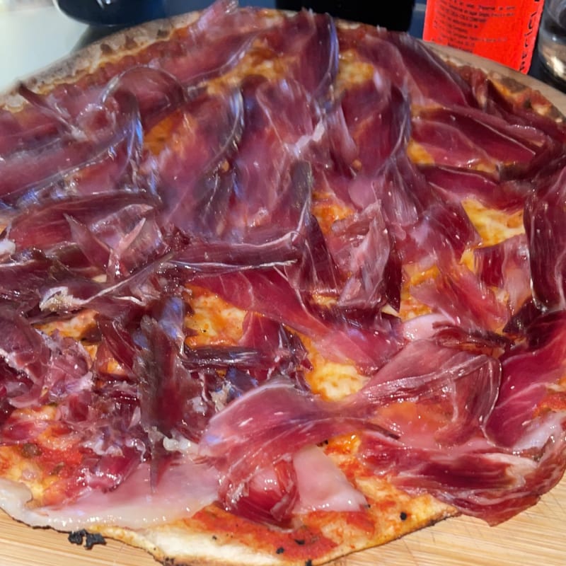 Muy muy buena  - La Artesana Pizzeria, Castelldefels