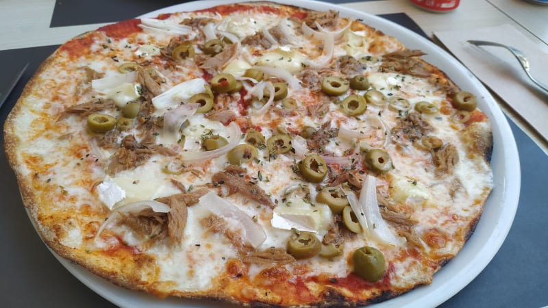 Pizza mediterránea - La Artesana Pizzeria, Castelldefels