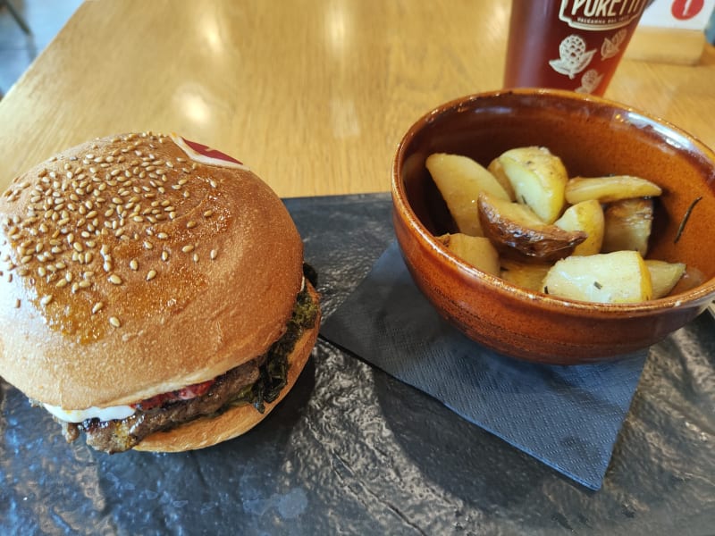 Fatto Bene Burger Buonarroti, Milan