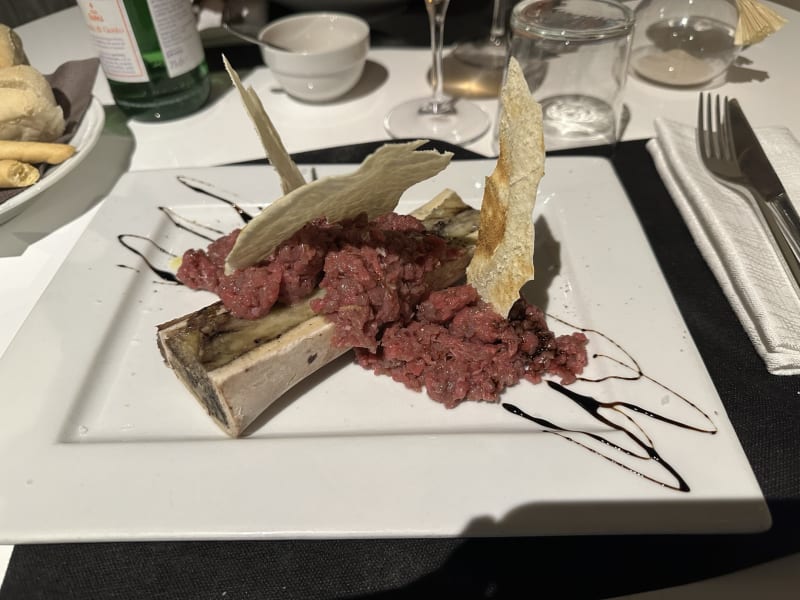 Tartare di cavallo con midollo arrostito - QBR Quei Bravi Ragazzi, Brescia