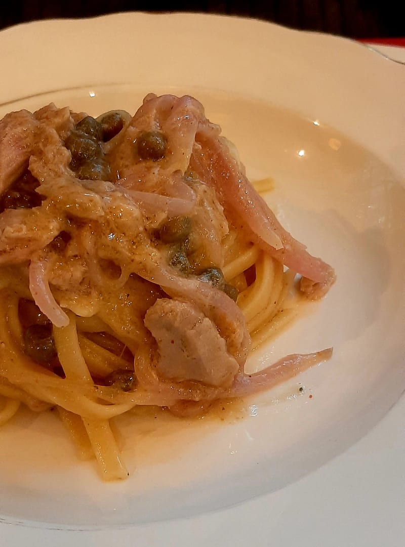 Linguine allungamento e capperi - Spazio Niko Romito Roma Bar e Cucina, Rome