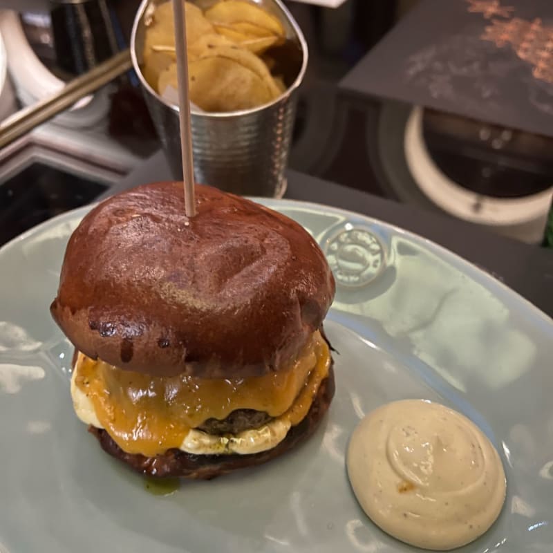 Gin Lovers Bar & Restaurant in Lisbon Restaurant Reviews, Menu and