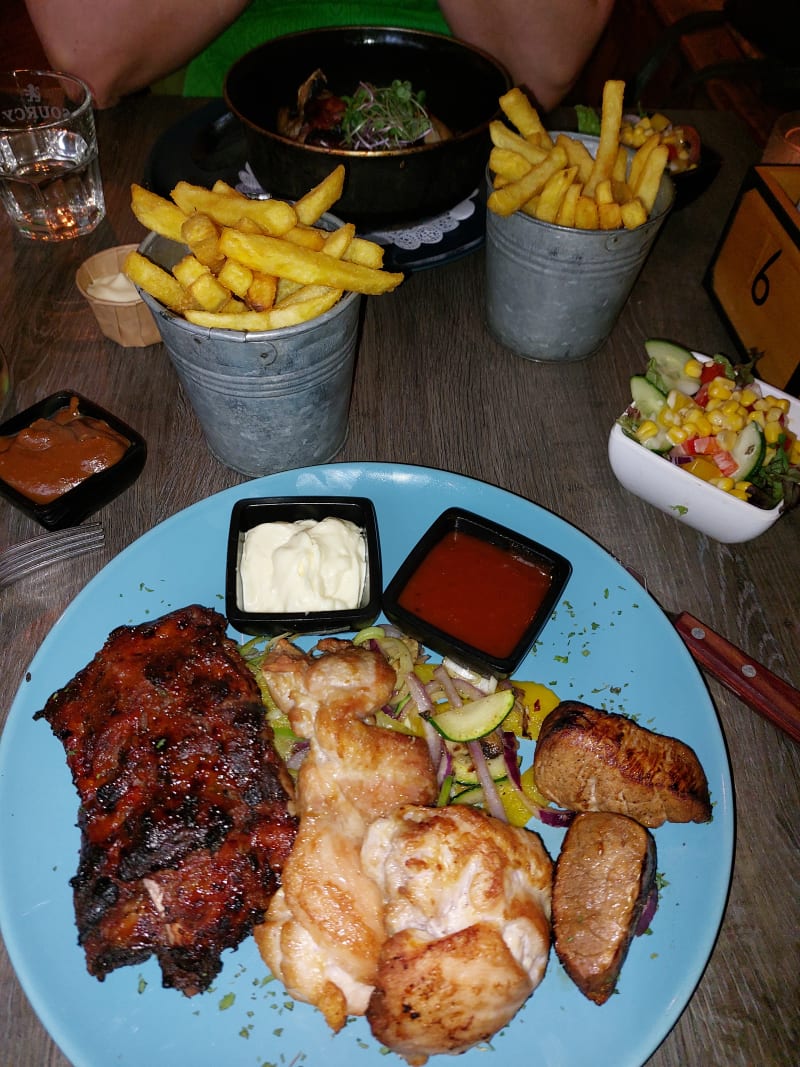 Mixed Grill - De Expeditie, Deventer