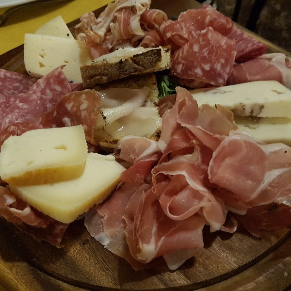 Eccezionale ! - Le Cantine dei Petrone, Naples