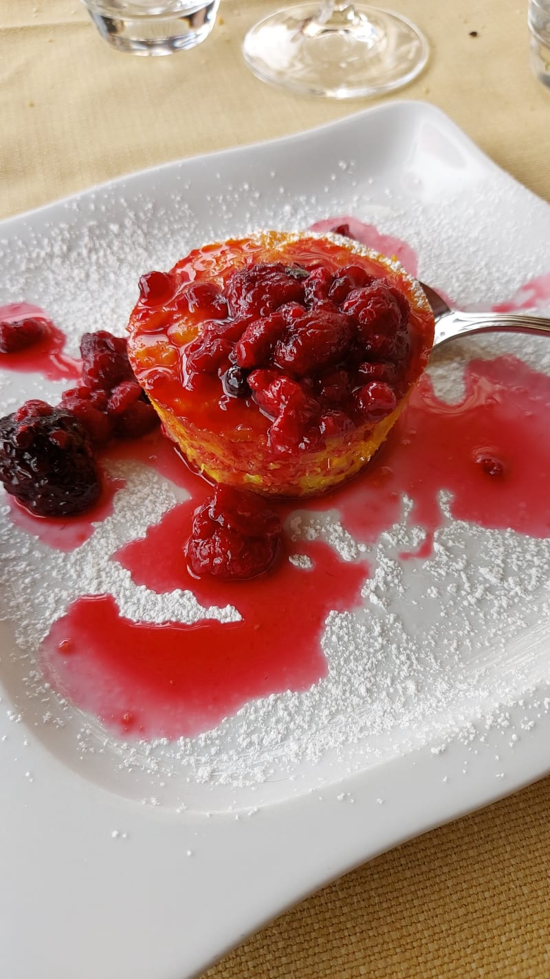 Tortino di riso con frutti di bosco - La Torricella