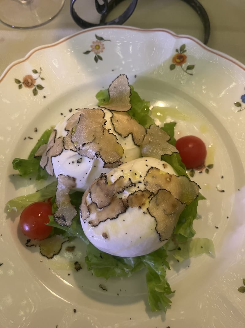 Burrata al tartufo - Il Paiolo, Florence