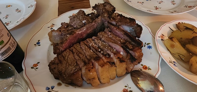 Filetto di scottona alla griglia chianina - Il Paiolo, Florence