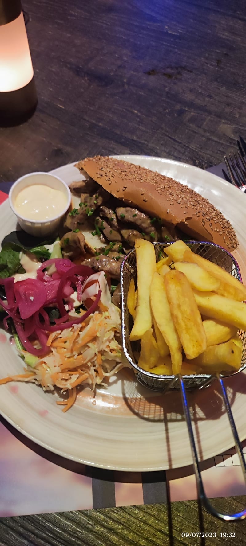 Hollywood Café Amsterdam in Amsterdam Menu, openingstijden, prijzen