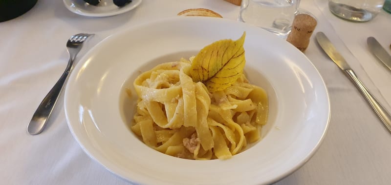 fettuccine al cortile  - Trattoria dalla Nella