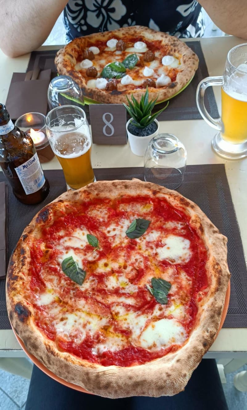 Viola 3.0 Pizzeria a Lago Patria Menu, prezzi, immagini, recensioni e