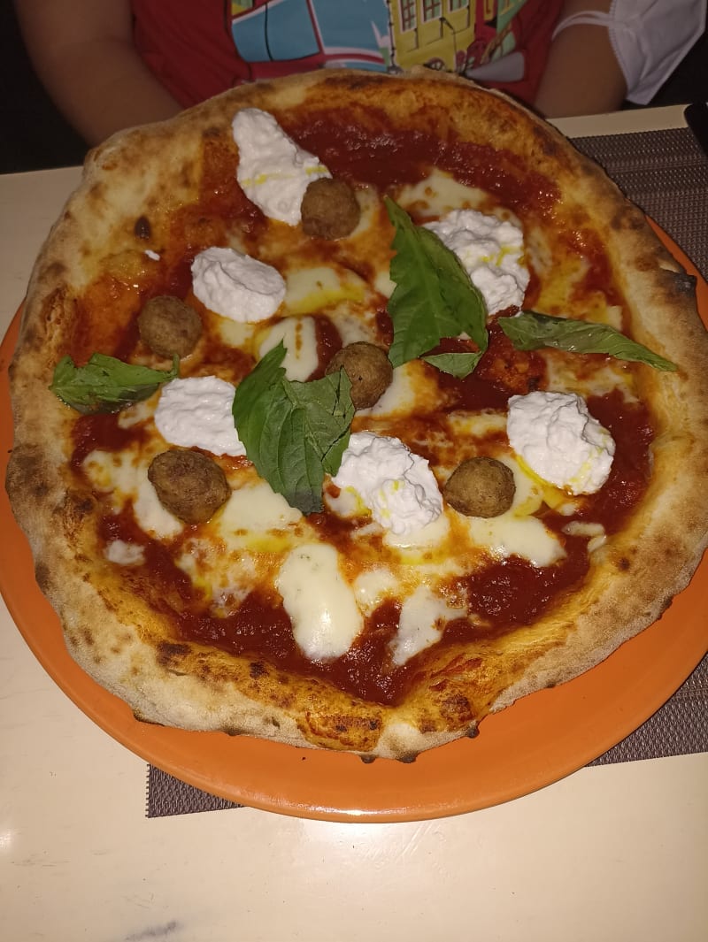 Viola 3.0 Pizzeria a Lago Patria Menu, prezzi, immagini, recensioni e
