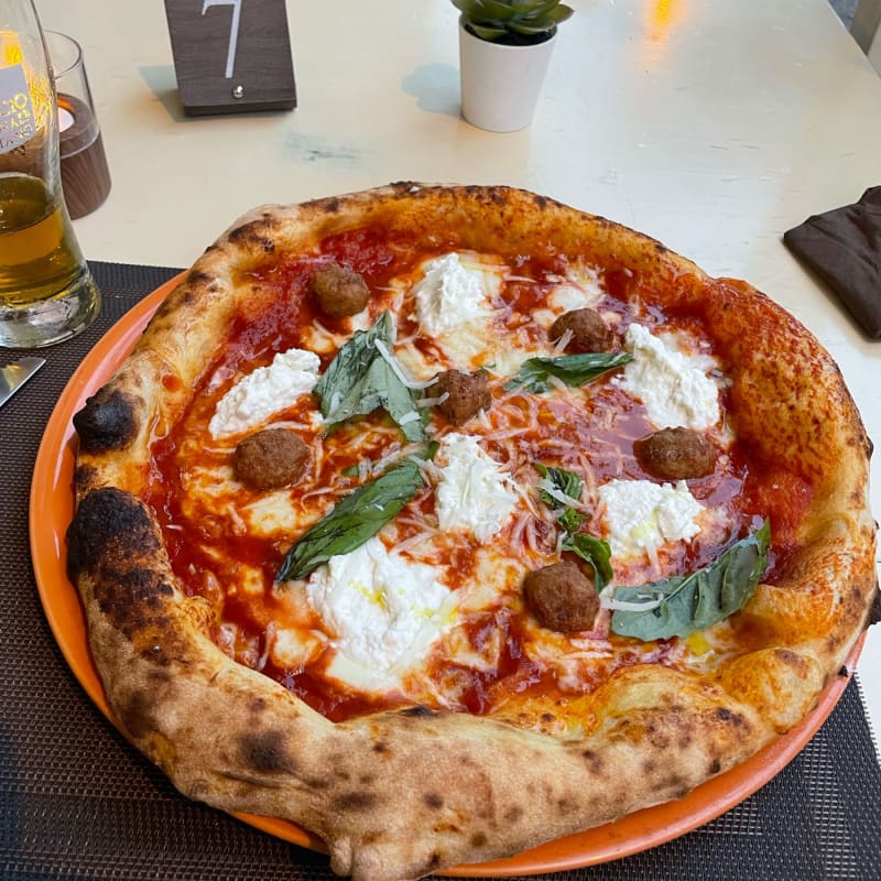 Viola 3.0 Pizzeria a Lago Patria Menu, prezzi, immagini, recensioni e