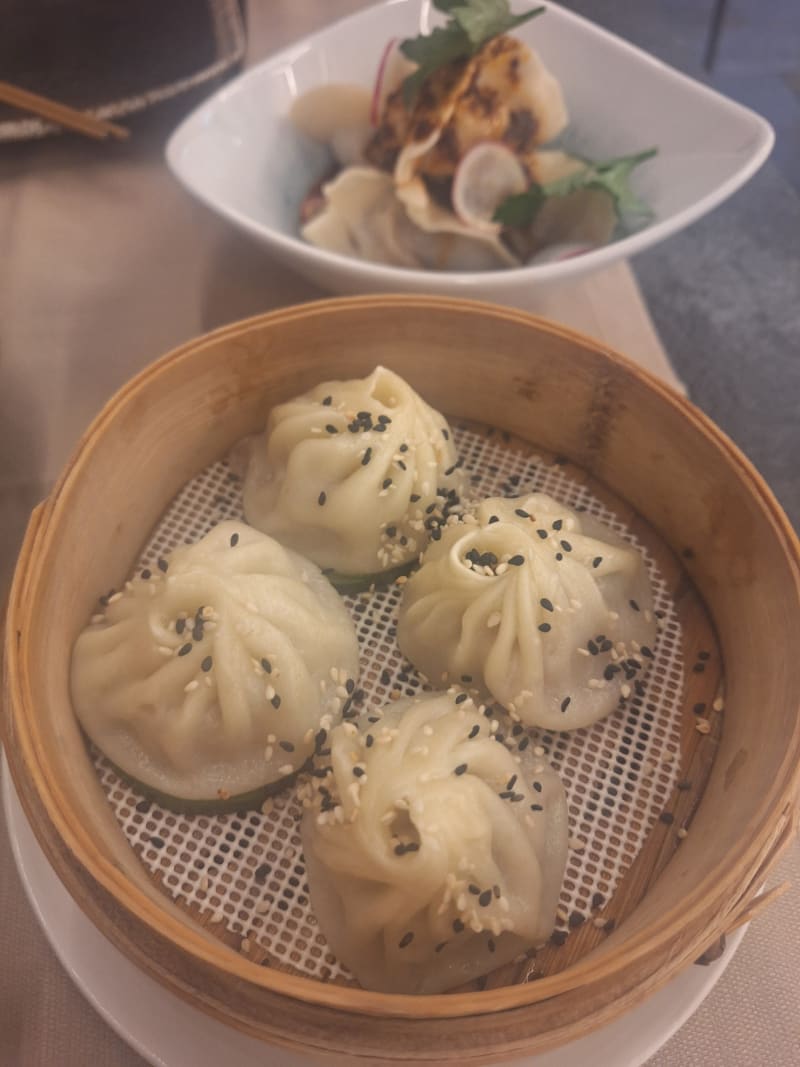 DimSum ye, Varese