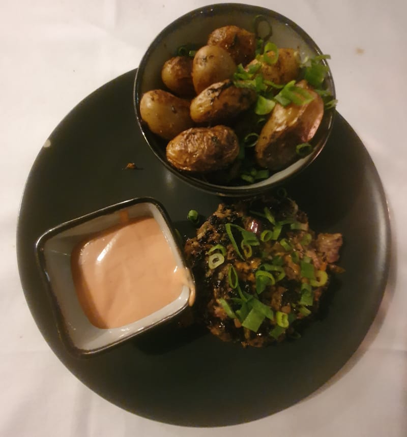 Tartare de bœuf mi cuit et pommes de terre - La Nouvelle Seine, Paris