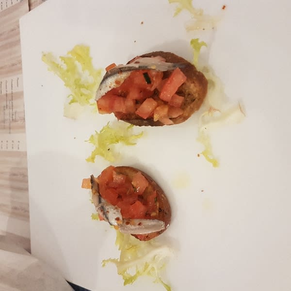 Bruschetta di benvenuto, gentile omaggio al nostro arrivo - L'Ancora, Milan