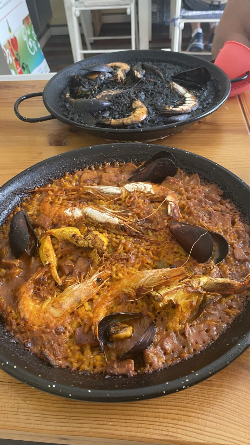 Luanik, Marisqueria i Arrosseria, La Garriga