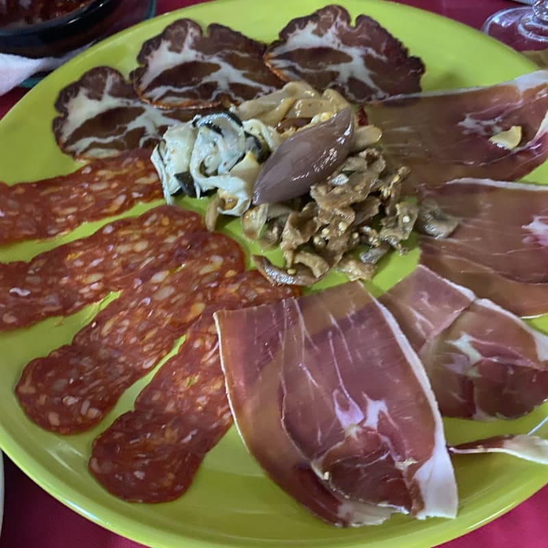 Antipasto tipico calabrese  - Petra Russa