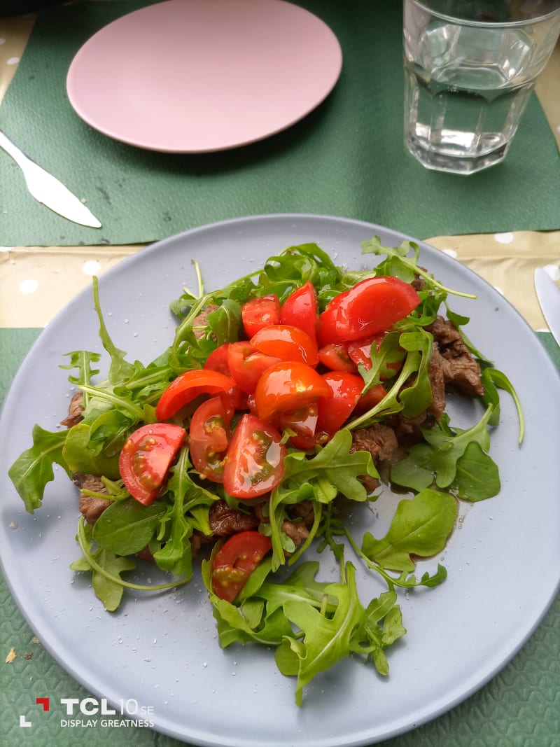 Tagliata Rucola e Pachino - Dai Cugini, Rome