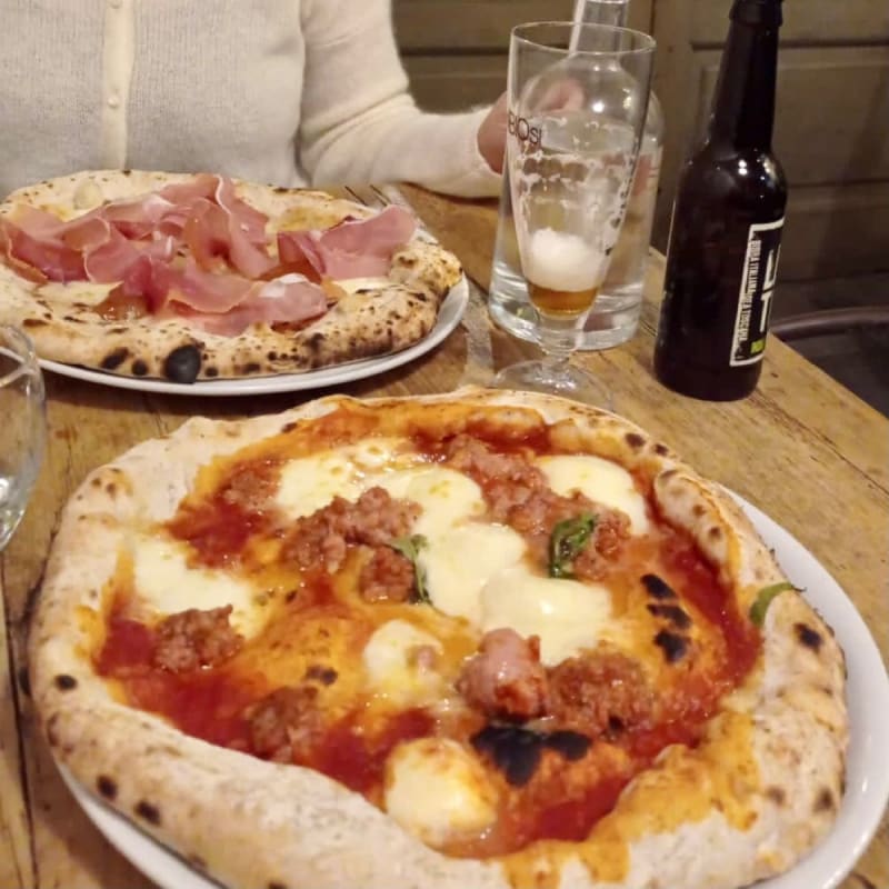 Pizza e Fichi ; Pizza alla Diavola - Simbiosi Organic Pizza, Florence