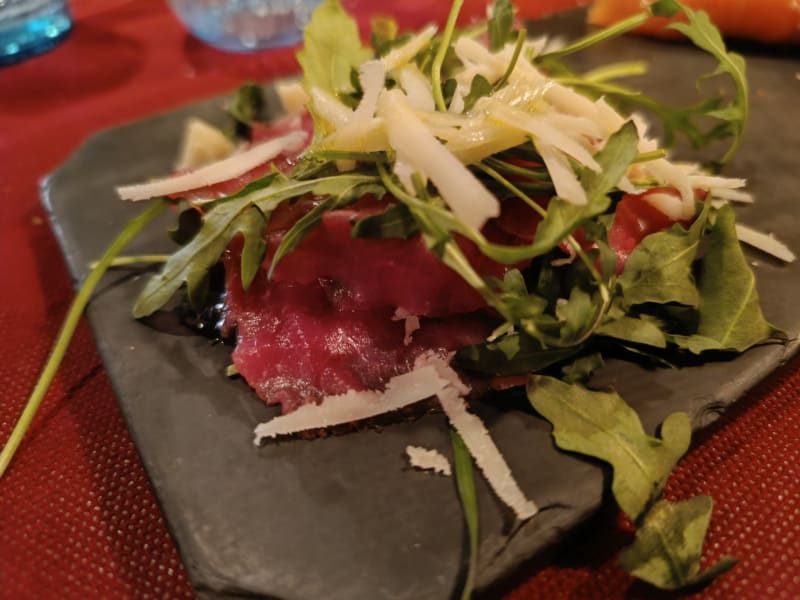 Carpaccio de ternera al Albese con trufas - Il Mercante Di Venezia, Barcelona