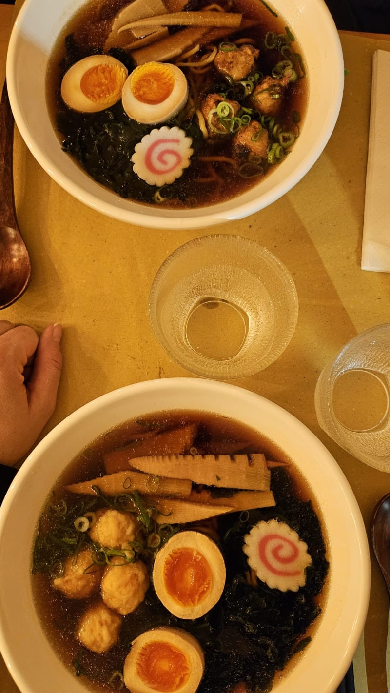 Mi-Ramen Bistro, Milan