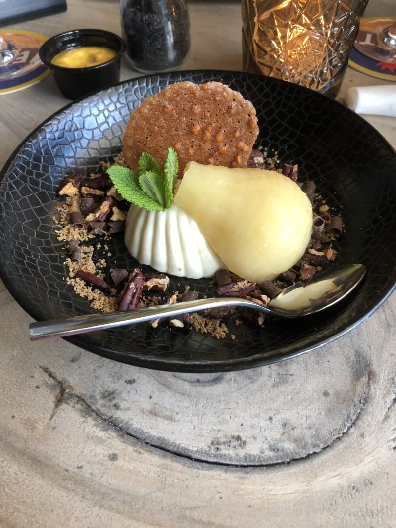 Pannacotta met stoofpeer - Colins, Breda