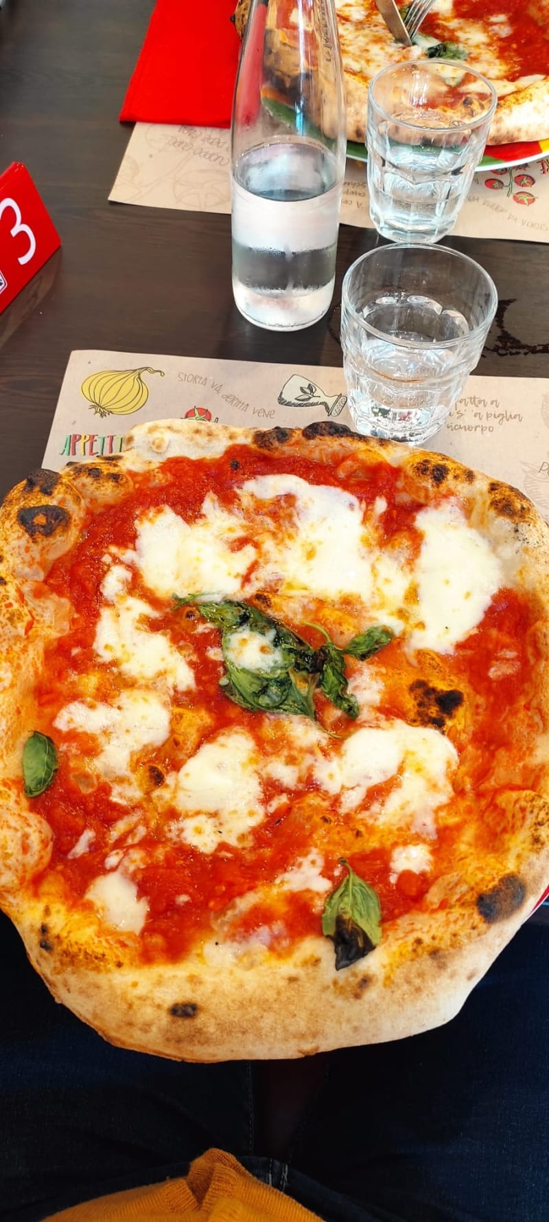 Pizzaioli Veraci Fuorigrotta à Naples Menu, avis, prix et